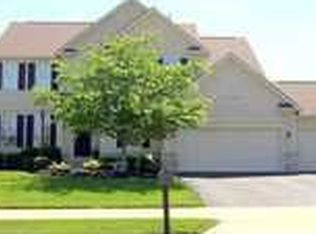 8052 Summerhouse Dr E, Dublin, OH 43016