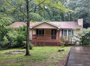 3703 Lakeview Pkwy, Locust Grove, VA 22508