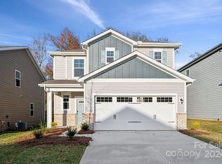323 Bezelle Ave, York, SC 29745