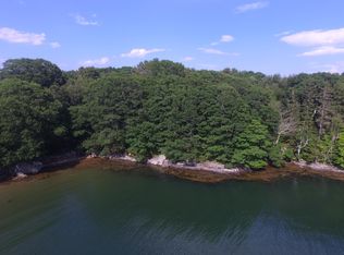 7 Long Cove Way, Wiscasset, ME 04578