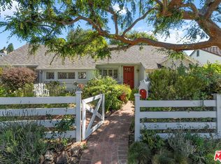 242 Bronwood Ave, Los Angeles, CA 90049