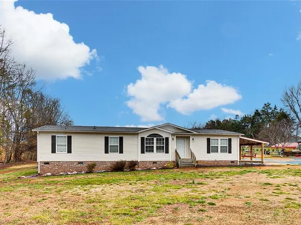 3810 Old Red Cross Rd, Climax, NC 27233