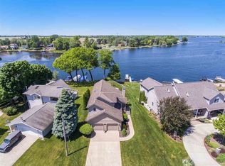 176 Southern Shores Dr, Brooklyn, MI 49230