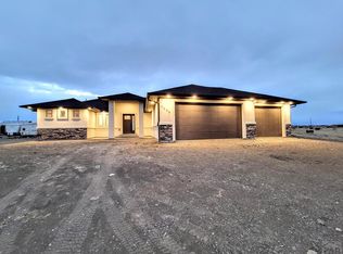 1025 N Dalton Brothers Dr, Pueblo West, CO 81007