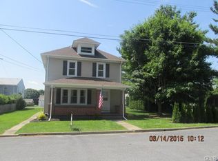 711 Heckman Ave, Nazareth, PA 18064