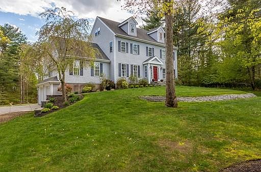 2nd image of 7 Lemore Ave