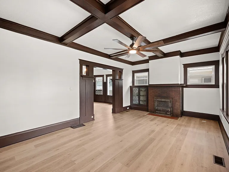 2624 W 8th Ave — Photo 17