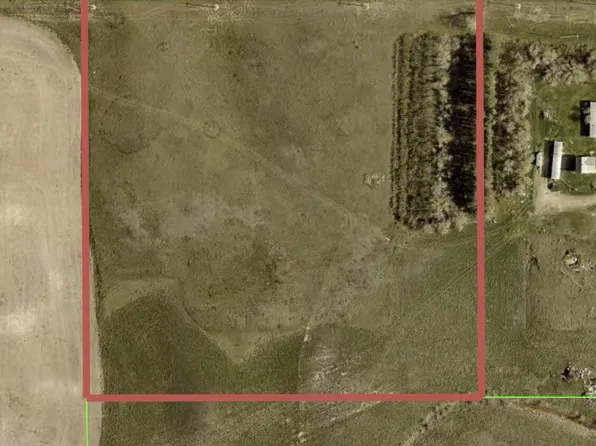 72nd St NW, Zahl, ND 58856