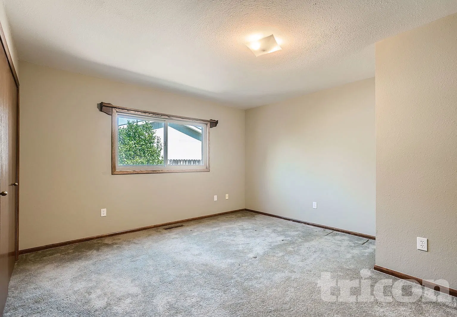 537 Redwood Circle Berthoud CO — Photo 3