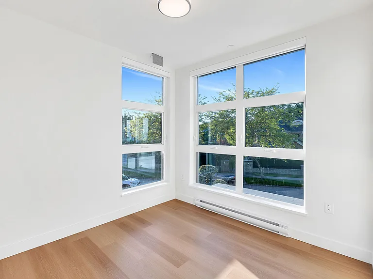 1490 W 32nd Ave — Photo 43