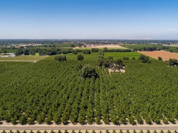 13119 Avenue 272, Visalia, CA 93292