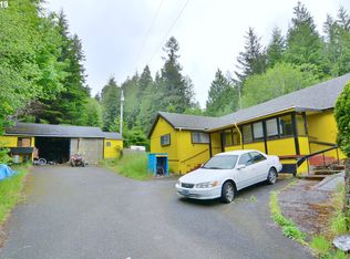 92729 Delmar Ln, Coos Bay, OR 97420