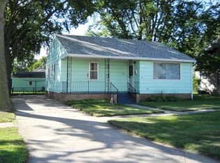 616 H St, Central City, NE 68826