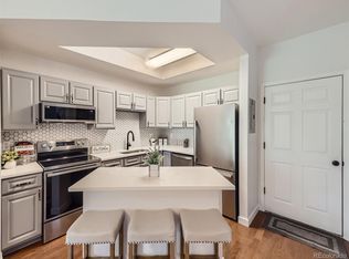 2848 W Centennial Dr UNIT B, Littleton, CO 80123