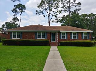 2005 Robinhood Rd, Albany, GA 31707