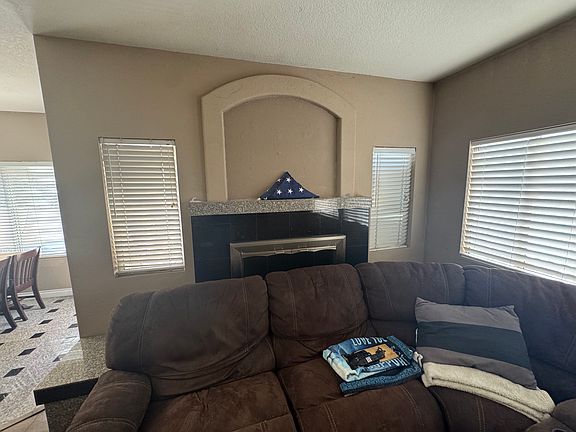 2nd image of 22433 Silver Dollar St