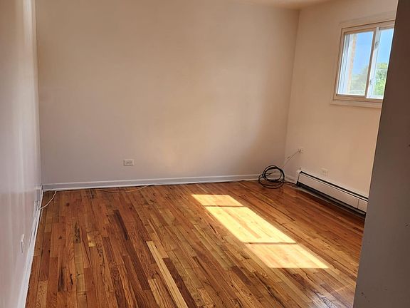 3rd image of 12423 Winchester Ave #3