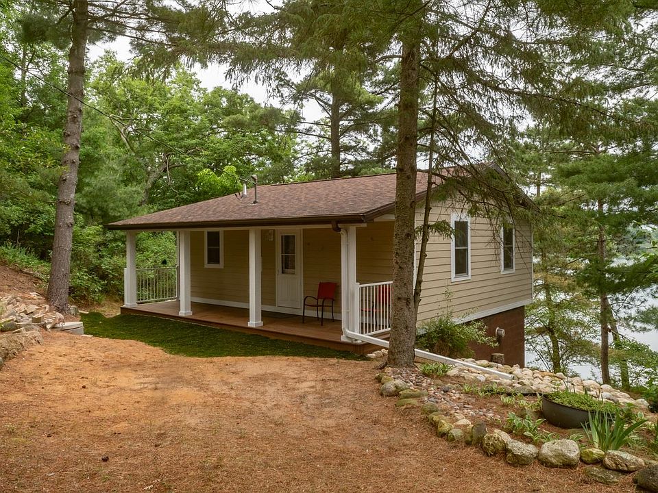 1st image of W8498 Mielke Way Rd