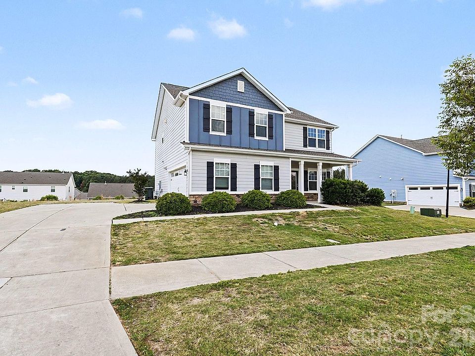 1st image of 2139 Vecchio Dr