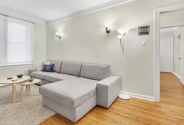 Rented by Manhattan Realty Group | media 10