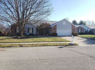 3604 Chelmsford Ct, Springfield, IL 62704