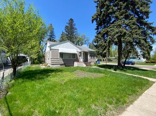 1466 12th St N, Fargo, ND 58102