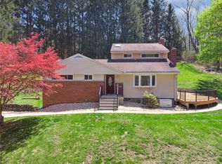 1634 Old Leechburg Rd, New Kensington, PA