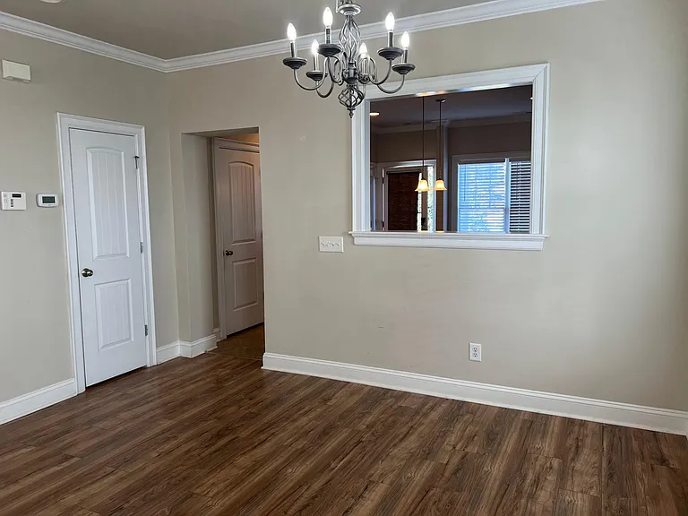 7729 Acc Blvd — Photo 12