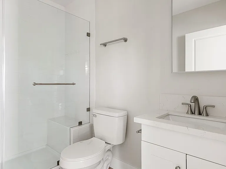 1707 Kelton Ave — Photo 51