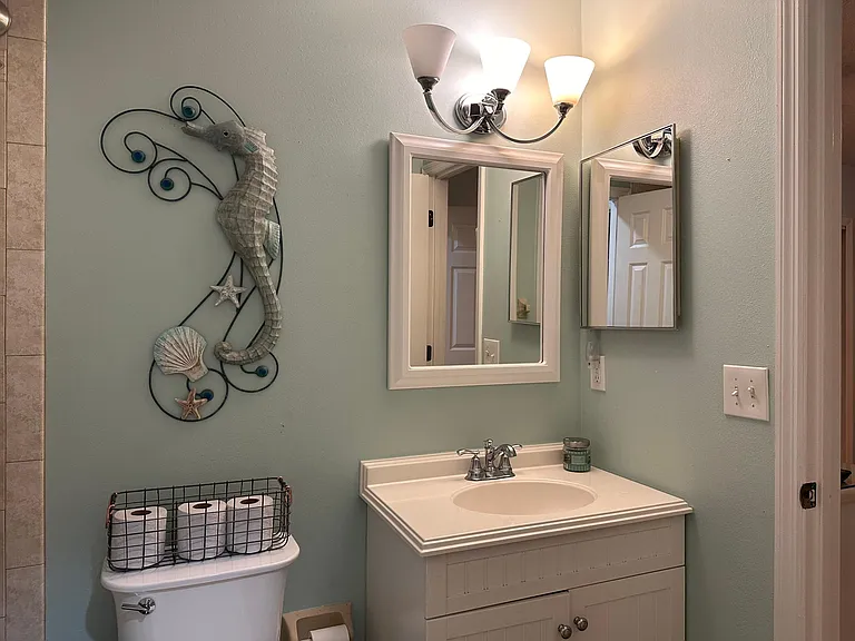 875 Windover Ct #51-D — Photo 27