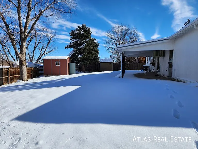 16307 E Brunswick Pl — Photo 11