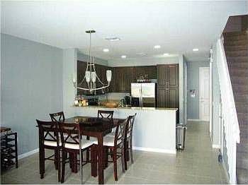 5th image of 7711 Deercreek Ct