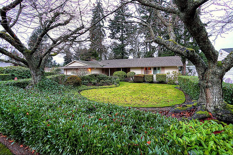 1st image of 7814 Emerald Dr SW