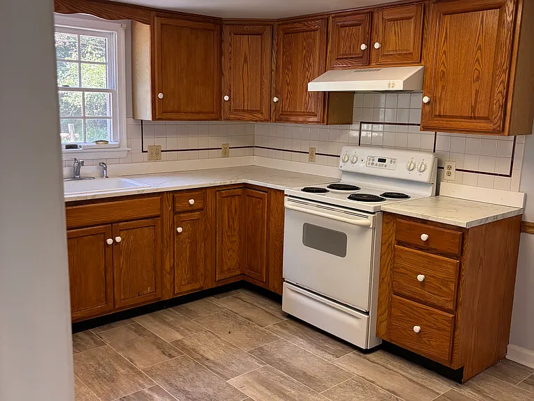 13410 Wye Landing Ln — Photo 6