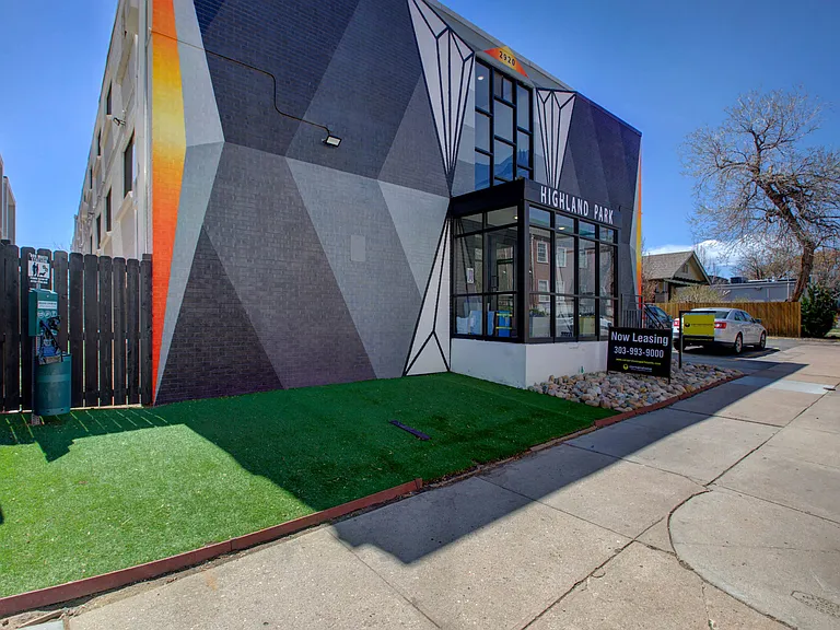 Highland Park — Photo 16