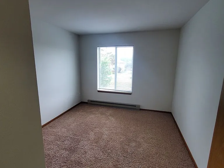 Orchard Village Apartments — Photo 59
