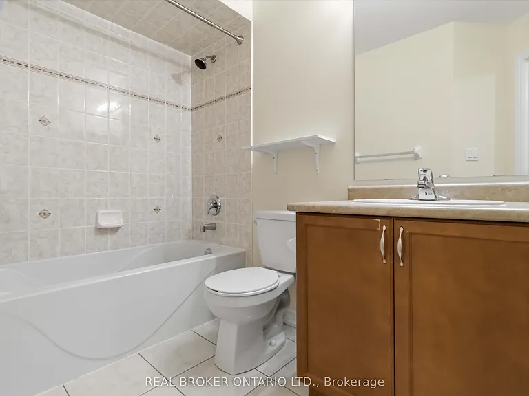 27 McCartney St #MAIN — Photo 32