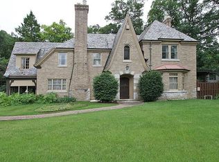 110 Country Club Pl, Belleville, IL