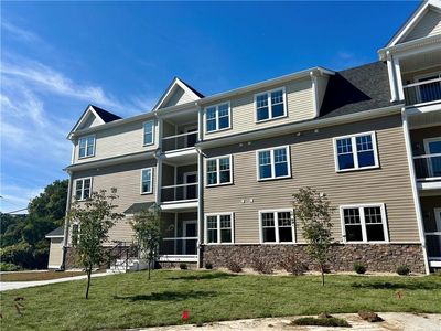 9 Joseph N Zenga Jr Blvd #308, East Greenwich, RI, 02818