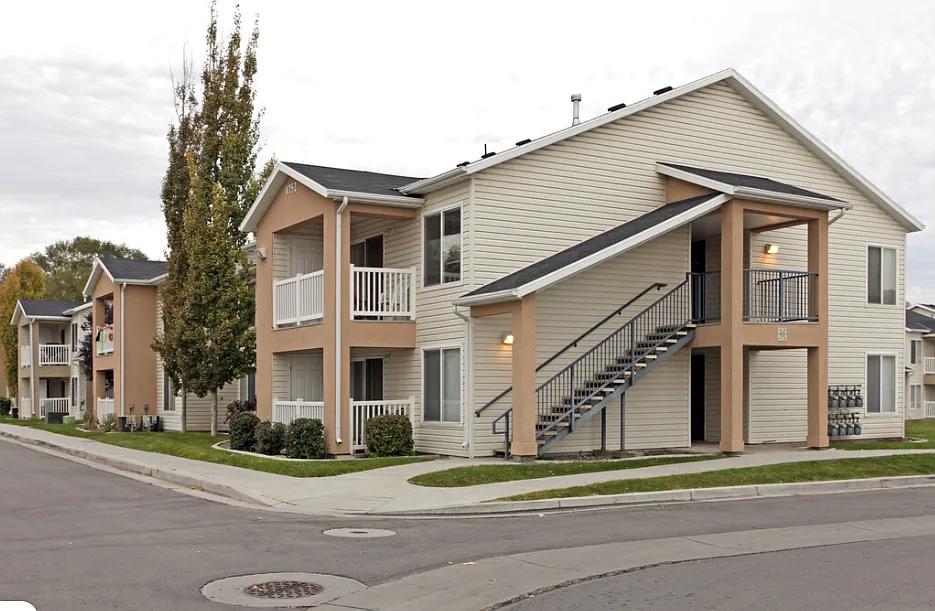 Coppertree Apartments — Photo 2