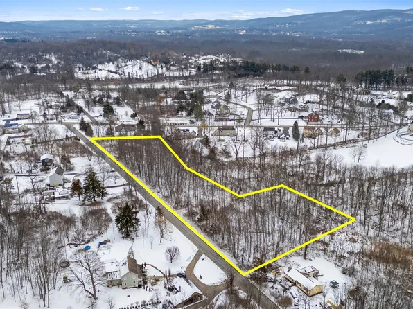 7 Townsend Road, Hopewell Junction, NY 12533