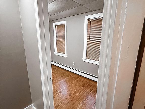 4th image of 28 Chapel St #1