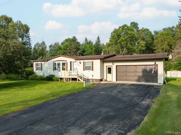 112 Park City Cutoff Rd, Crystal Falls, MI 49920