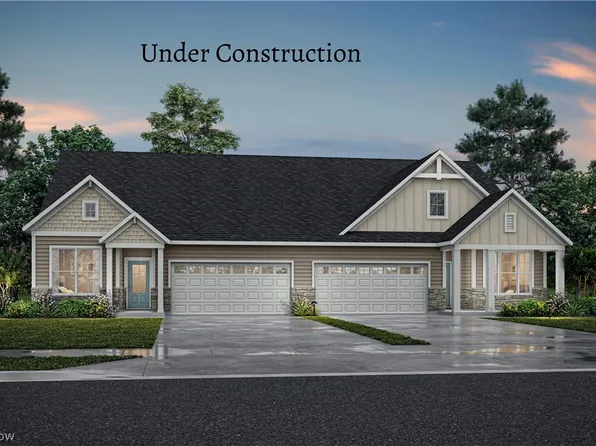 29111 Lancaster Dr, North Olmsted, OH 44070