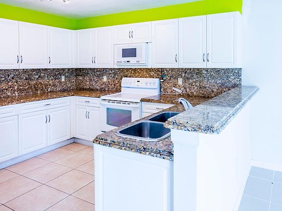 4th image of 4004 Eastridge Cir