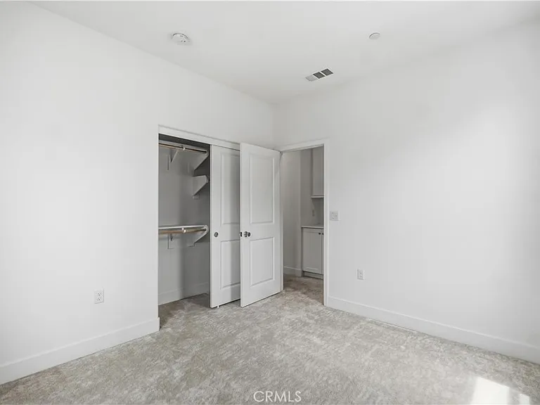 208 Yerba — Photo 30