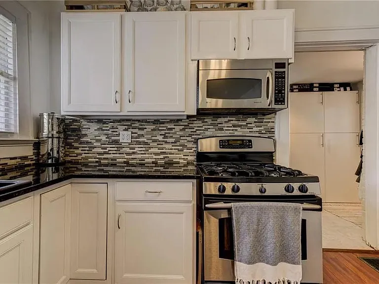 454 Kendrick Ave SE — Photo 17