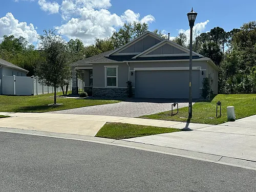 1129 Bradford Ridge Dr Photo 1