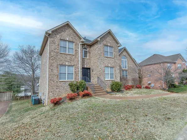 114 Cedar Ridge Ln, Hendersonville, TN 37075