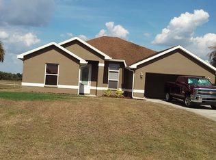 1074 Jay Ct, Labelle, FL 33935